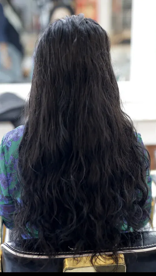Client hair before treatment at Calista Eseis