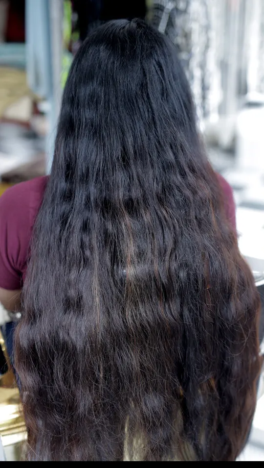 Client hair before treatment at Calista Eseis